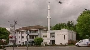 Les Suisses ont tranché: aucun minaret ne sera désormais erigé dans le pays