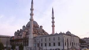 Turkey joins Swiss minaret row