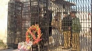 Growing despair in Peshawar after suicide bombings
