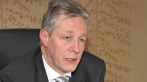 N. Irish First Minister to temporarily stand aside
