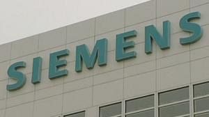 Cost cutting helps Siemens into profit