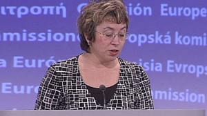 EU backs Greece’s fiscal austerity measures