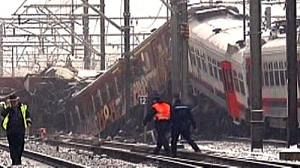 25 dead in Belgian commuter train crash