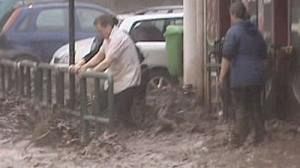 Cerca de 40 víctimas mortales por las inundaciones en la isla portuguesa de Madeira