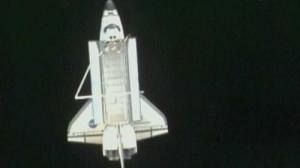 Weather threatens Endeavour return to Earth