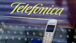 Telefonica dials up in line profit