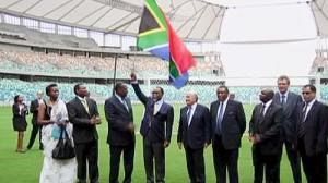 J-100 pour la Coupe du monde de football