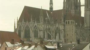 German bishop set to meet pope over child abuse