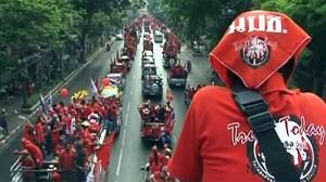 Thai opposition demonstrates with vehicles