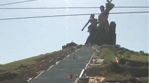 Sénégal : inauguration d’une statue controversée