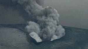 Volcan islandais: plus de lave et moins de cendres