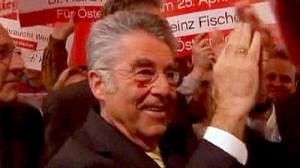 Far-right defeated in Austrian presidential poll