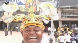 Makarapa madness gives boost to jobs in South Africa