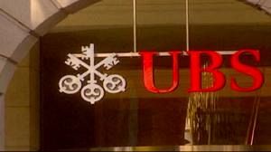 Withdrawals slowdown boosts UBS profit