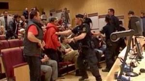 Swedish cartoonist Lars Vilks attacked by muslim protesters