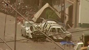 Dozens killed in Pakistani mosque attacks