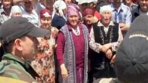 Grogne contre les autorités par interim au Kirghizstan