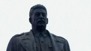 Stalin hometown statue taken down
