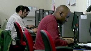 US payrolls down, private hiring below forecasts