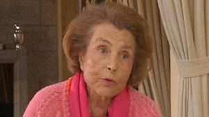 Liliane Bettencourt s’explique mais sans faire de révélations