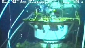 La fuite est contenue, première étape de l’opération de BP dans le golfe du Mexique