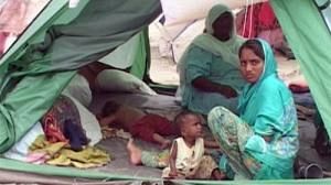 Struggle for flood aid turns political in Pakistan