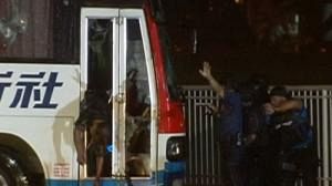 Eight tourists die in Manila bus shoot-out