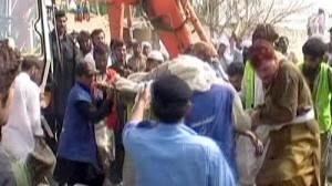 Un nouvel attentat tue des policiers et des enfants au Pakistan