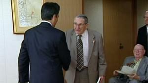 Le Japon s’excuse pour les traitements inhumains