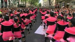 Lyon : le grand défilé de la Biennale de la danse
