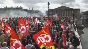 Adoption de la réforme des retraites : parfum de révolution au Palais Bourbon
