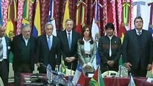 Les dirigeants sud-américains unis derrière Rafael Correa