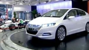 Honda lance la voiture hybride la moins chère du japon
