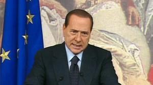 Berlusconi acts on rubbish crisis