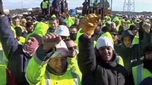 More French fuel strife though major blockade ends