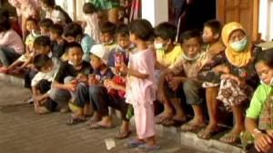 Indonesian tsunami dead tops 400