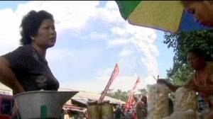 Shelters moved as Java volcano erupts again