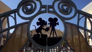 Euro Disney’s losses narrow