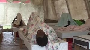 Haiti cholera death toll tops 900