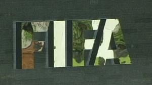 FIFA : deux suspensions pour en finir avec la corruption