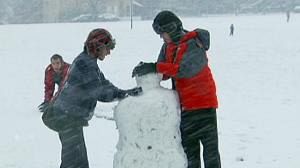 Winter snow woes go on for northern Europe
