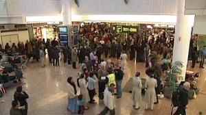 Snow and Heathrow backlog affects Europe