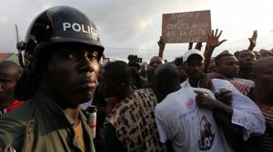 Ivory Coast may fall back into civil war, analysts predict
