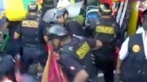 Police injured in Peruvian firework crackdown