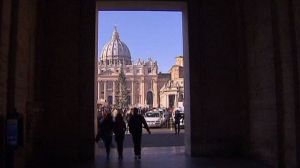 Vatican : le pape publie un décret anti-blanchiment