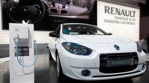Renault suspends executives for ‘spying’