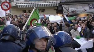 Algerian police break up opposition rally