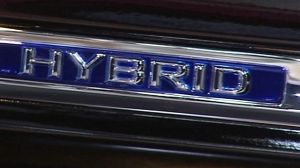 Peugeot and BMW join forces on hybrids