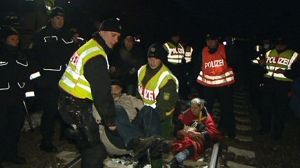 Activists try to stop German nuclear waste train