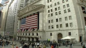 Bernanke backs financial reforms